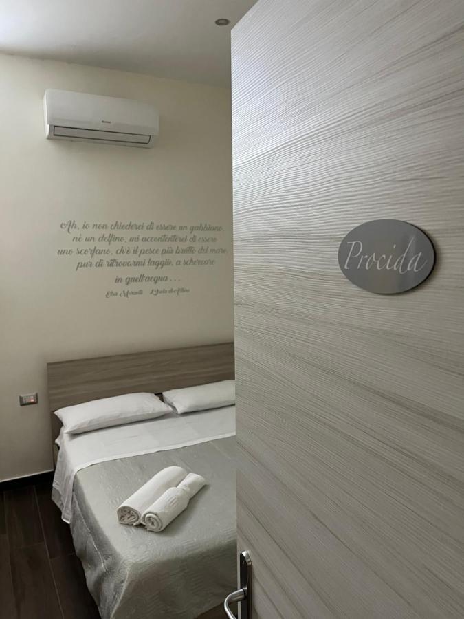 Beb Pisadog Bed & Breakfast Napoli Exterior foto